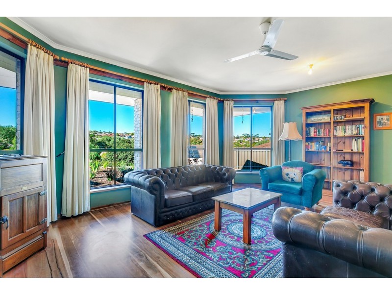 5 Karen Court, Hallett Cove SA 5158