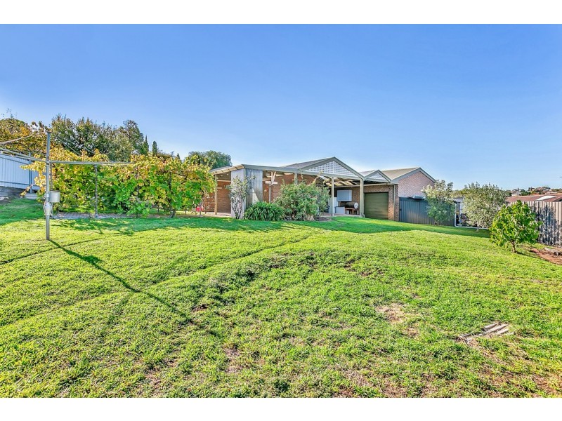 5 Karen Court, Hallett Cove SA 5158