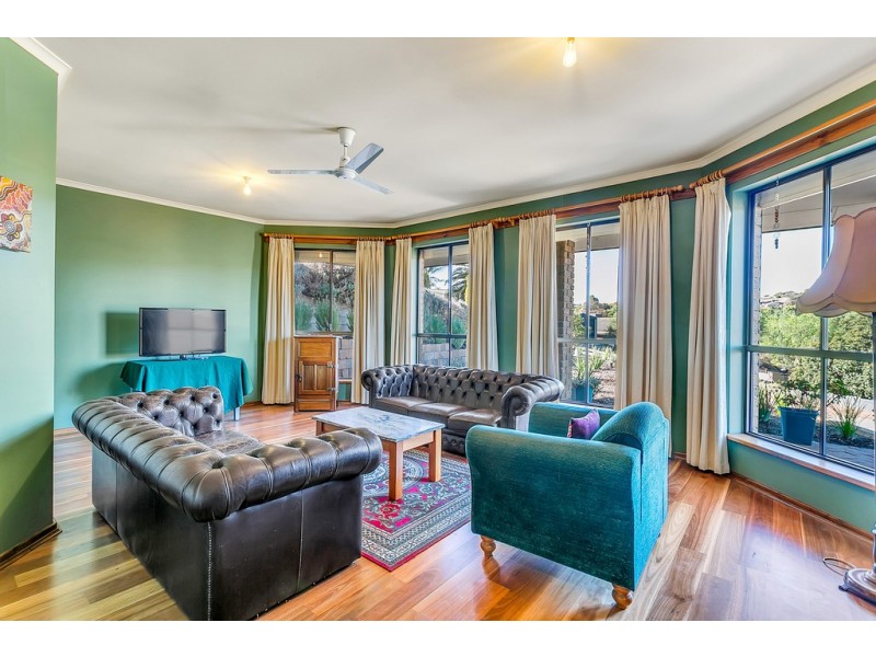 5 Karen Court, Hallett Cove SA 5158 Floorplan