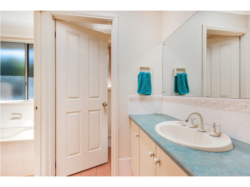 14 Marrington Circuit, Morphett Vale SA 5162