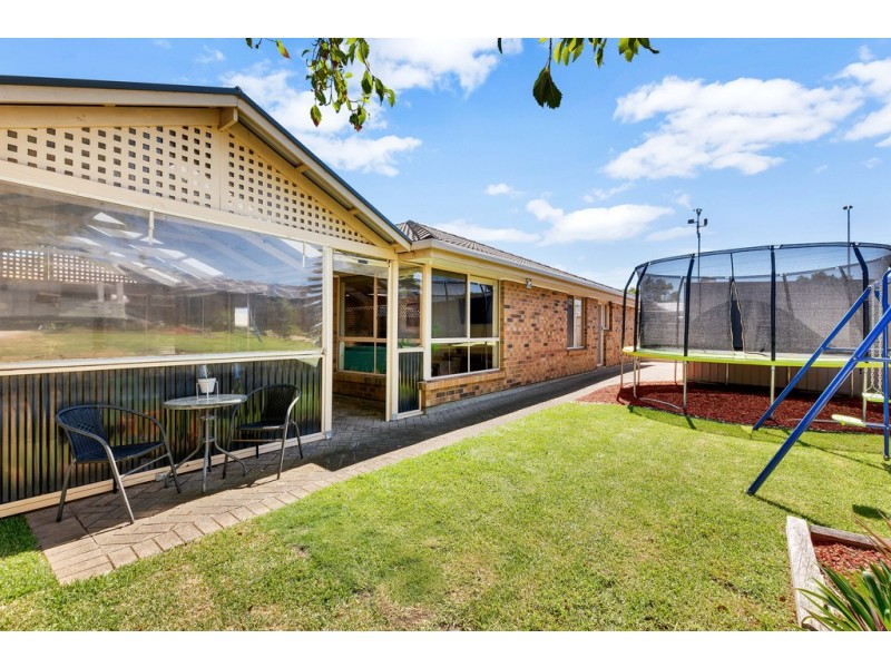 14 Marrington Circuit, Morphett Vale SA 5162