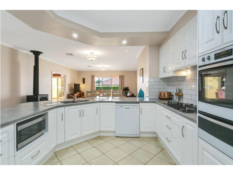 21 Basin Street, Aldinga Beach SA 5173