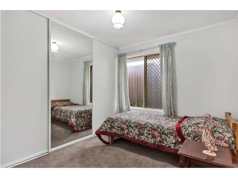 4 Lighthouse Drive, Hallett Cove SA 5158