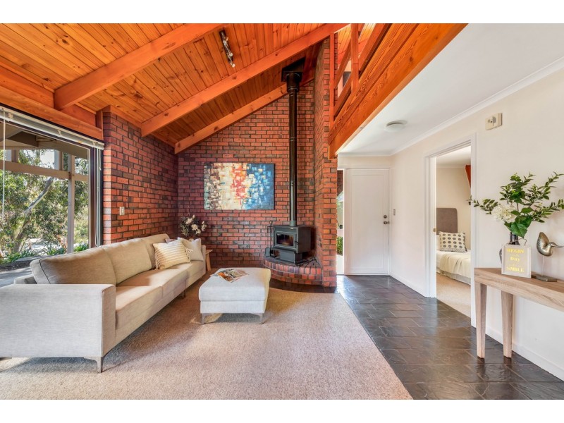 28 Courageous Avenue, Happy Valley SA 5159