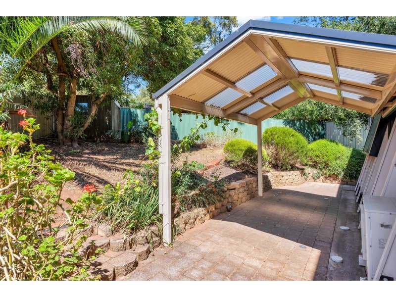 28 Courageous Avenue, Happy Valley SA 5159