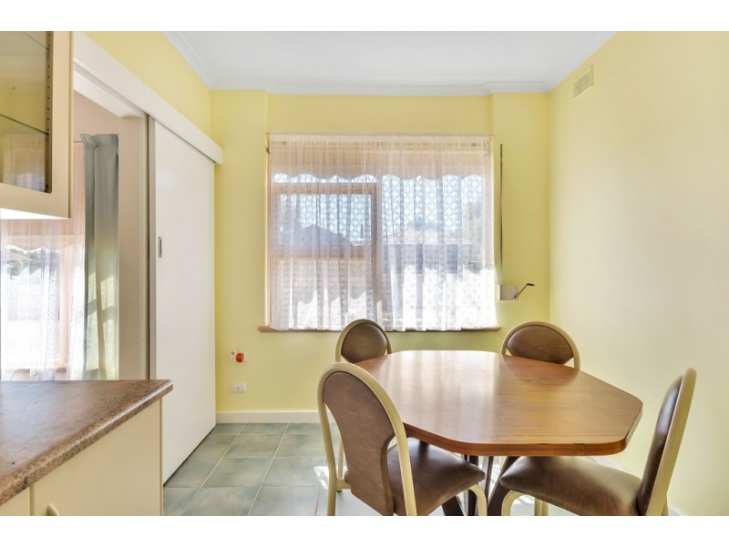 23 Ringwood Road, Morphett Vale SA 5162