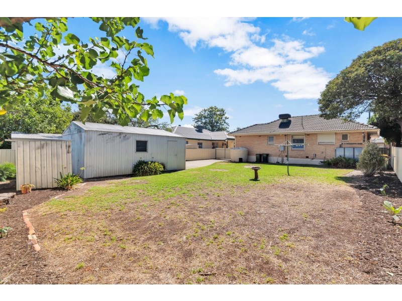 23 Ringwood Road, Morphett Vale SA 5162