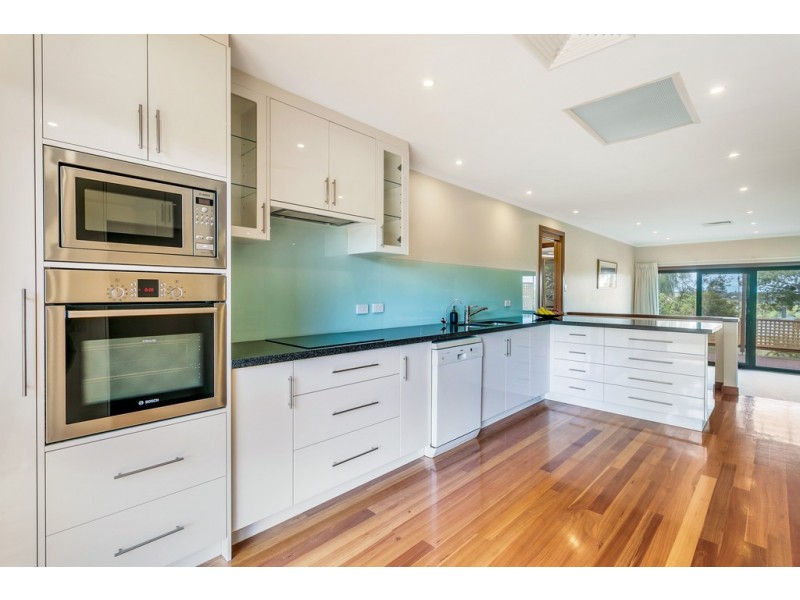 36 Ackland Hill Road, Coromandel Valley SA 5051