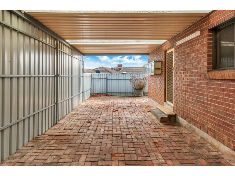 20 Scottsglade Road, Christie Downs SA 5164