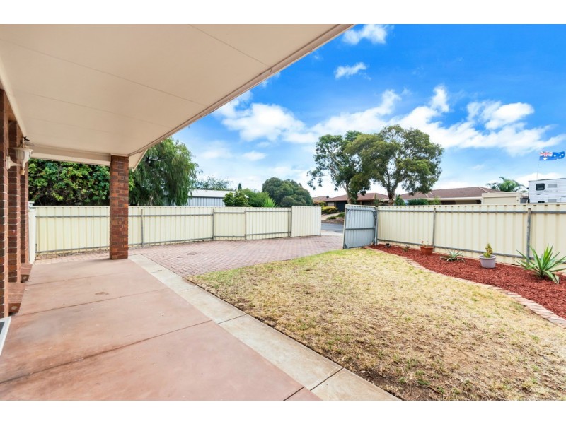 20 Scottsglade Road, Christie Downs SA 5164