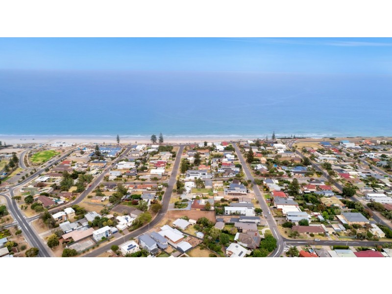 47 Third Avenue, Moana SA 5169