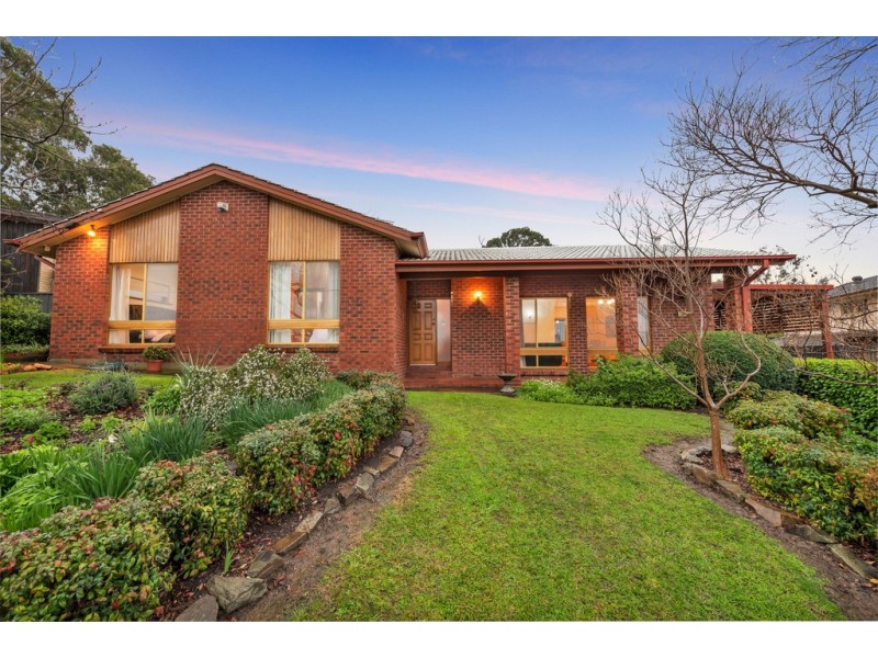 19 Jarrad Road, Happy Valley SA 5159