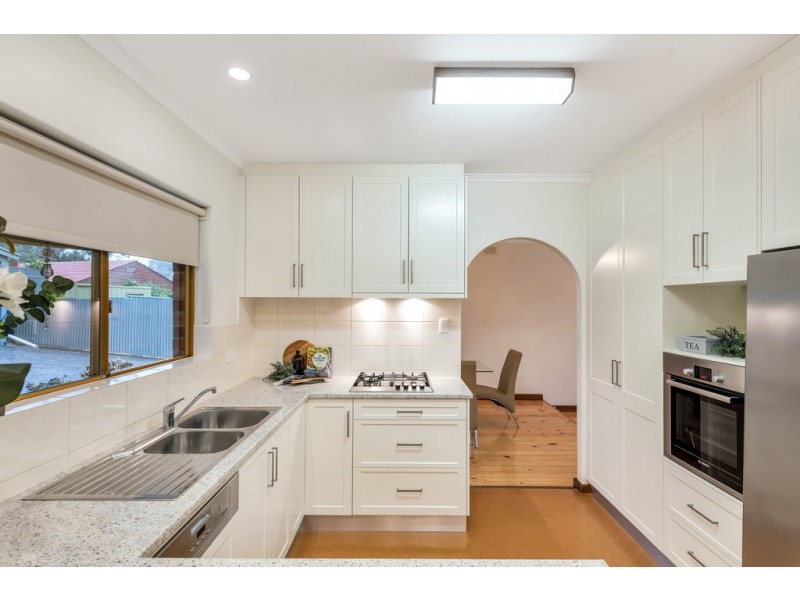 19 Jarrad Road, Happy Valley SA 5159