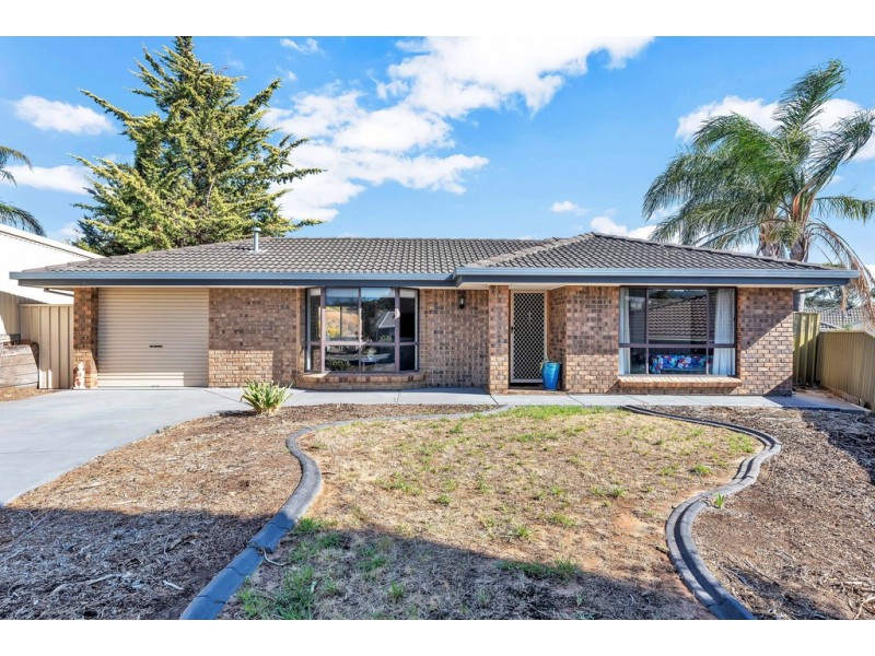 7 Anita Court, Woodcroft SA 5162