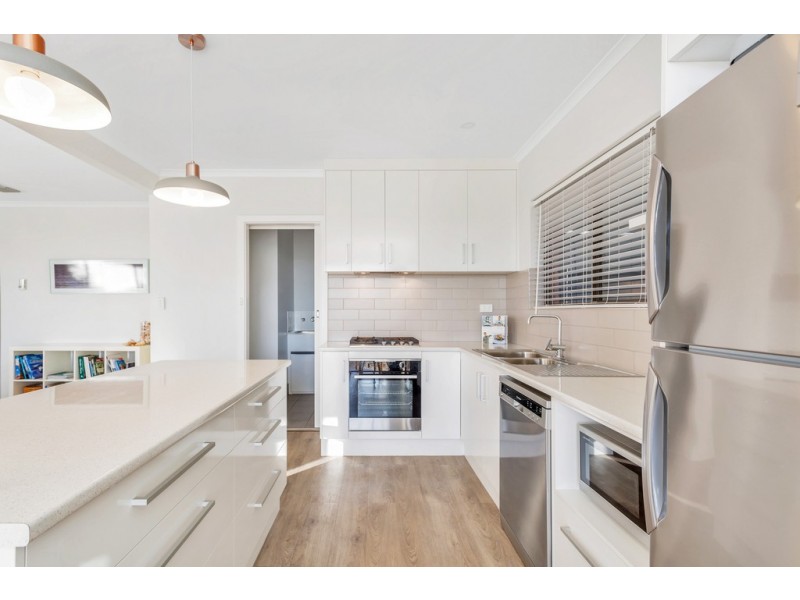 14 Gilbert Road, Christies Beach SA 5165