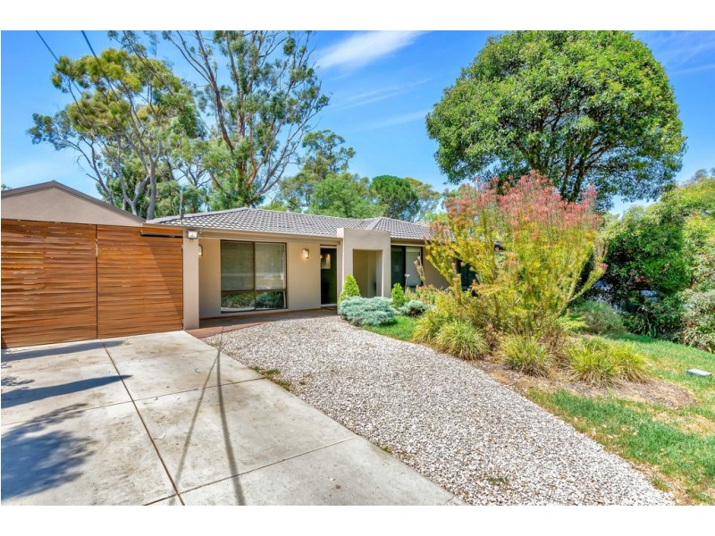 32 Second Avenue, Bridgewater SA 5155