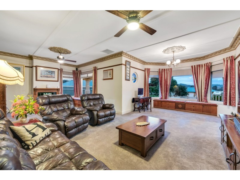 31 George Francis Drive, Mount Compass SA 5210