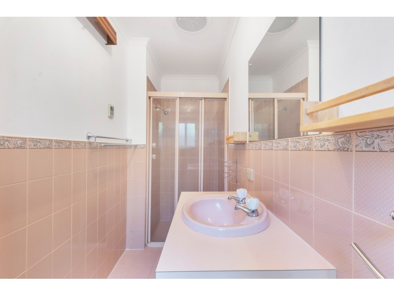 4 Evans Court, Woodcroft SA 5162