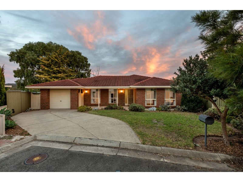 4 Evans Court, Woodcroft SA 5162