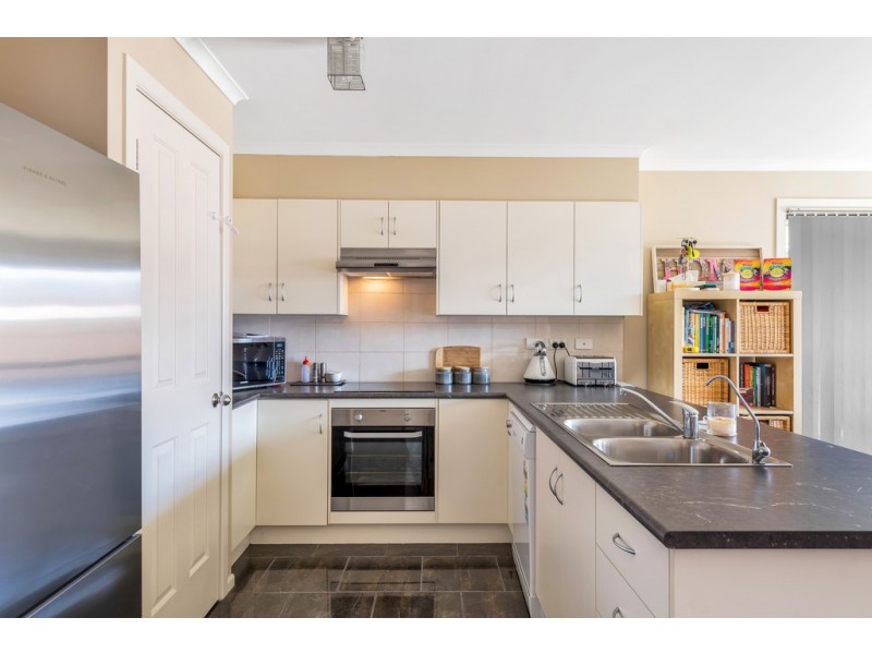 4 Enya Lane, Seaford Meadows SA 5169