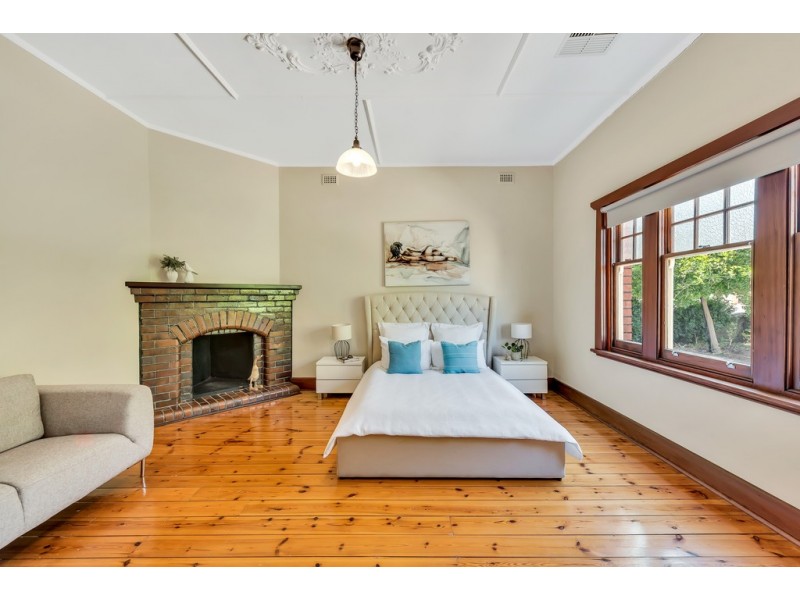 62 Avenue Road, Cumberland Park SA 5041