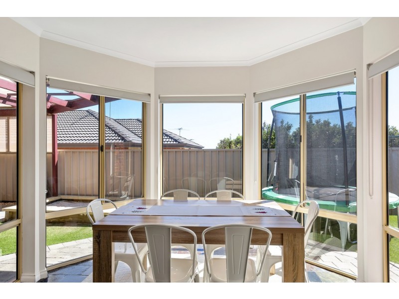 27 Kallamurra Street, Hallett Cove SA 5158