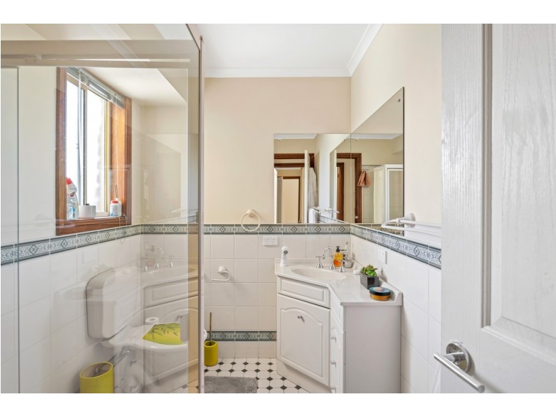 4 Melrose Court, Happy Valley SA 5159