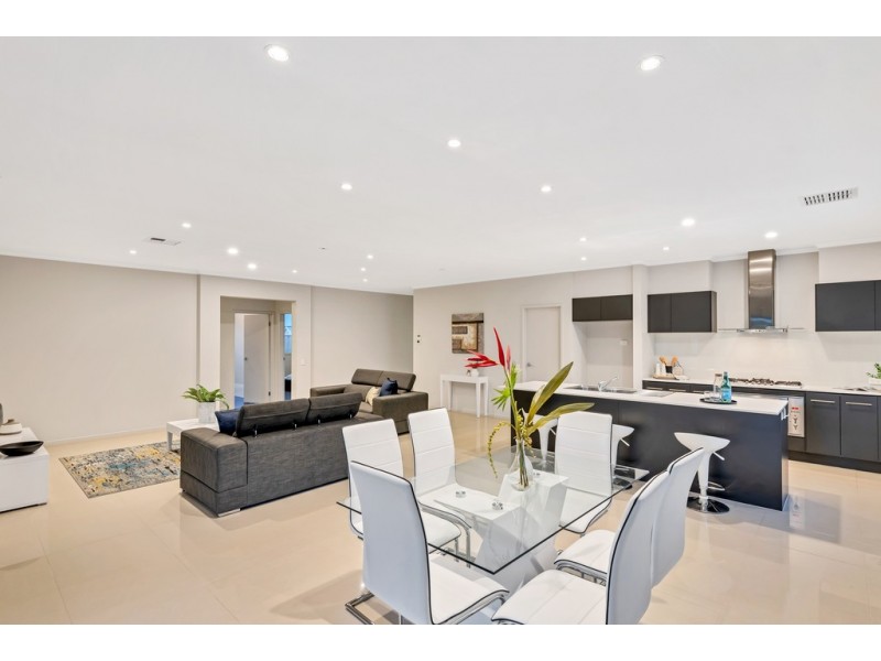 2 Naval Road, Seaford Meadows SA 5169