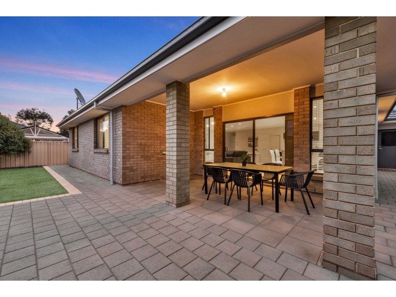 2 Naval Road, Seaford Meadows SA 5169