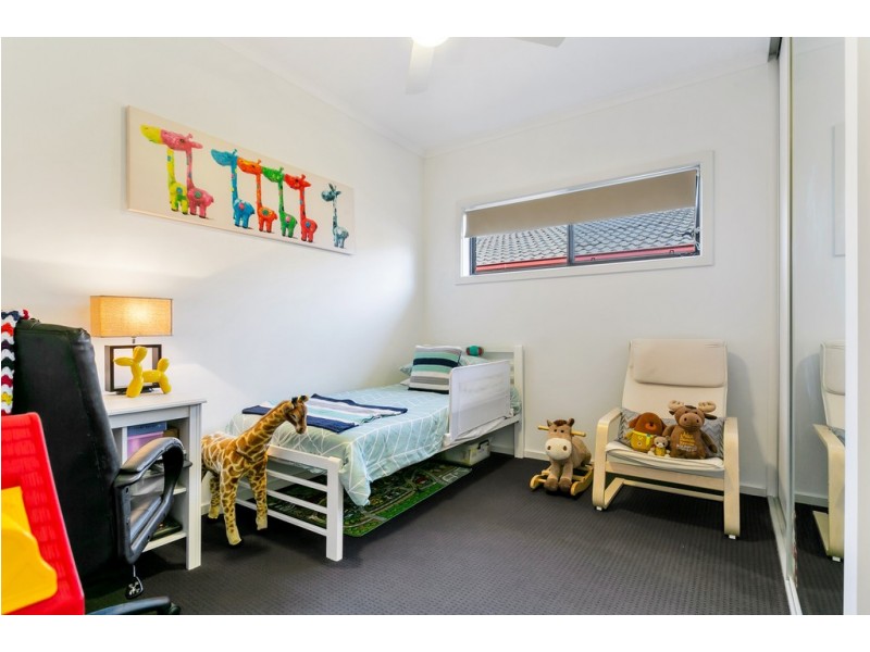 35 Flinders Crescent, Hackham SA 5163