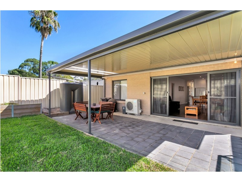 35 Flinders Crescent, Hackham SA 5163