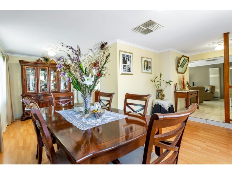 12 Williams Avenue, Hackham West SA 5163