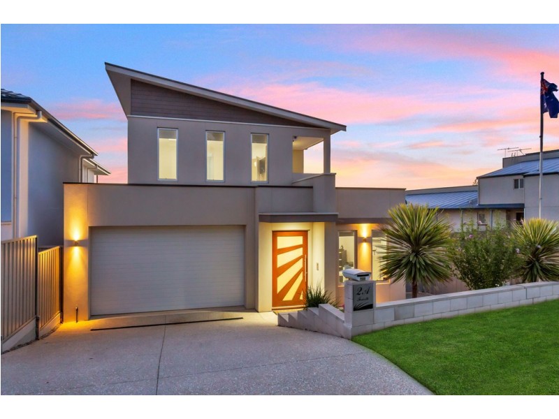2A Fourth Avenue, Moana SA 5169