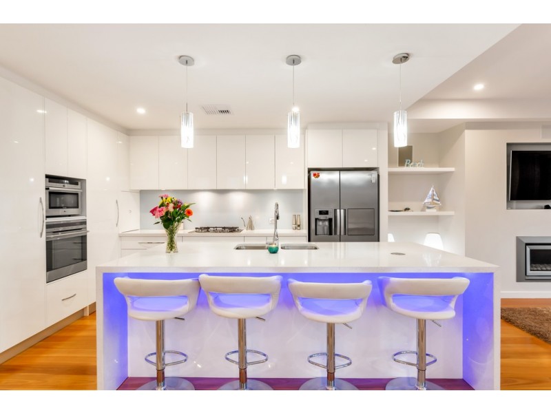 2A Fourth Avenue, Moana SA 5169