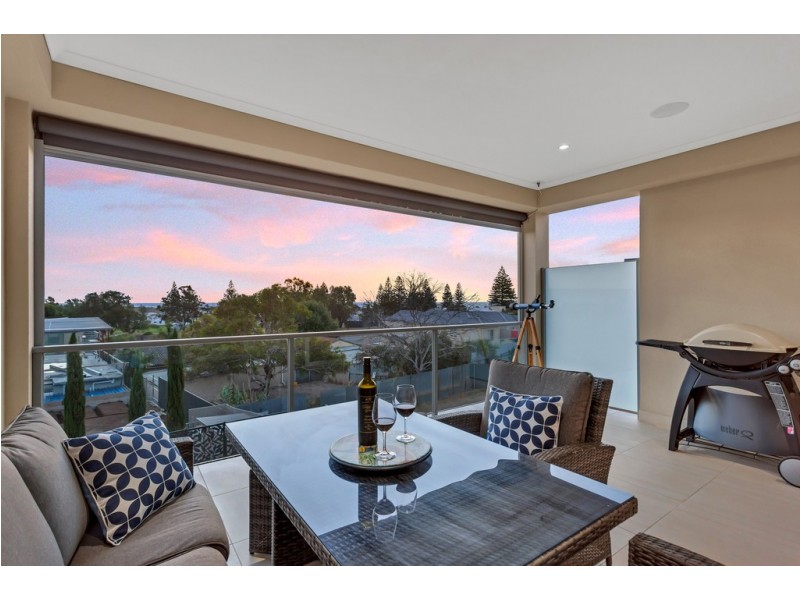 2A Fourth Avenue, Moana SA 5169