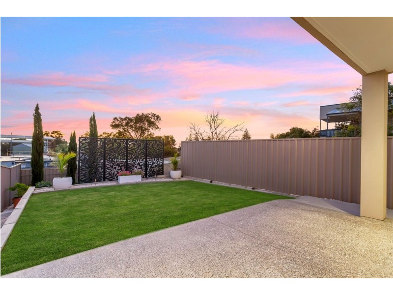 2A Fourth Avenue, Moana SA 5169