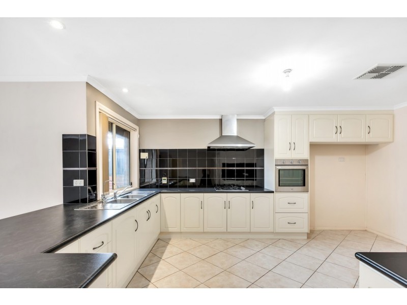 18 harbour Street, Sheidow Park SA 5158