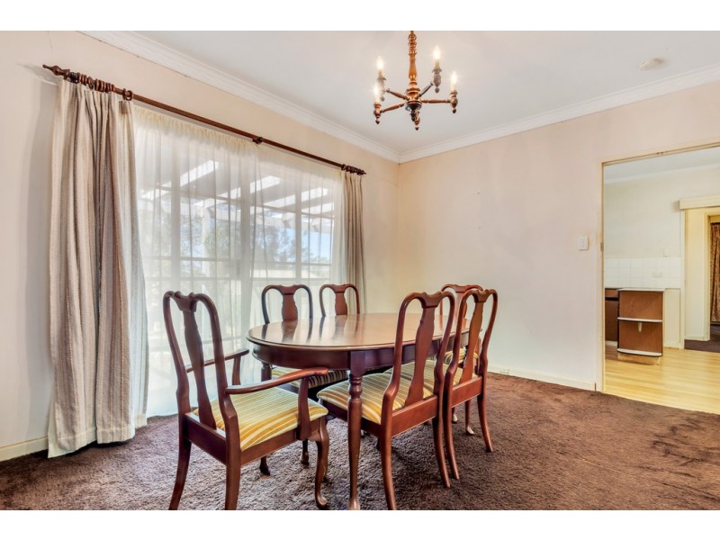 8 Jarrad Road, Happy Valley SA 5159