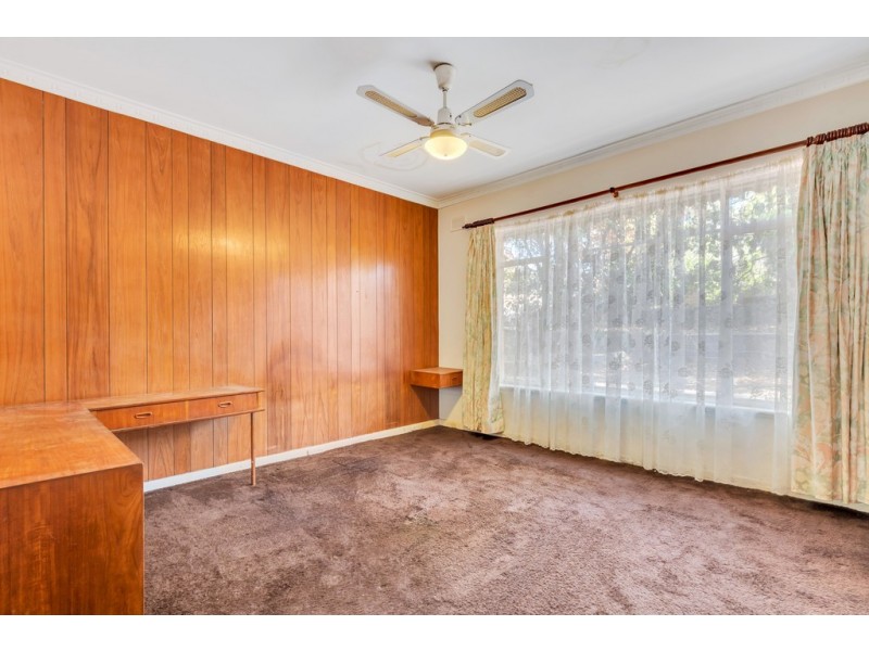 8 Jarrad Road, Happy Valley SA 5159