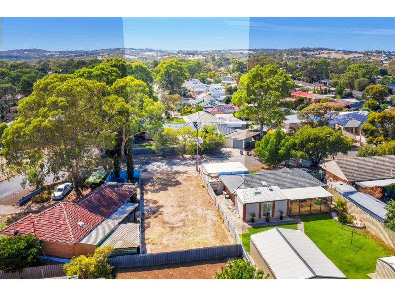 33 Edwina Drive, Morphett Vale SA 5162