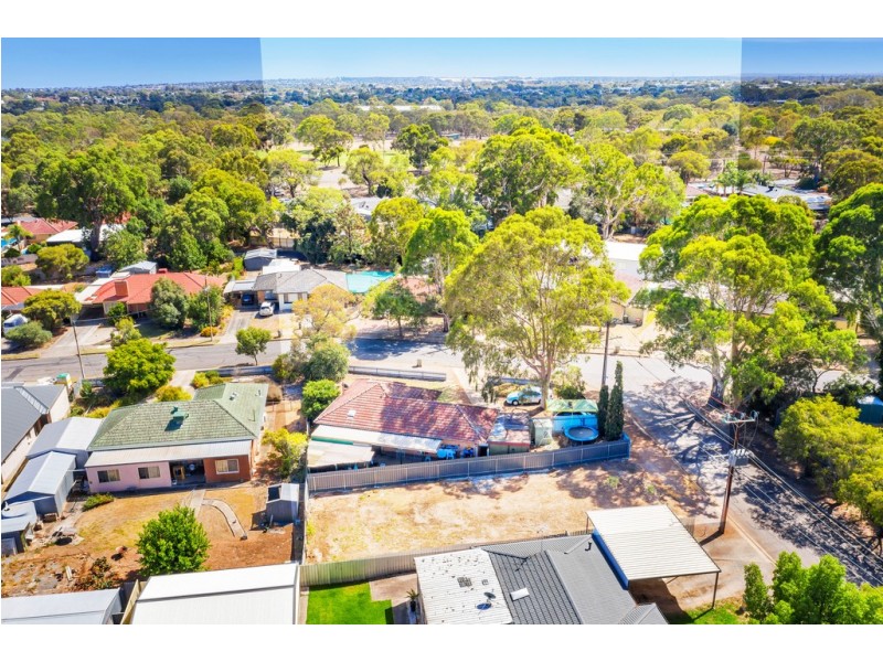 33 Edwina Drive, Morphett Vale SA 5162