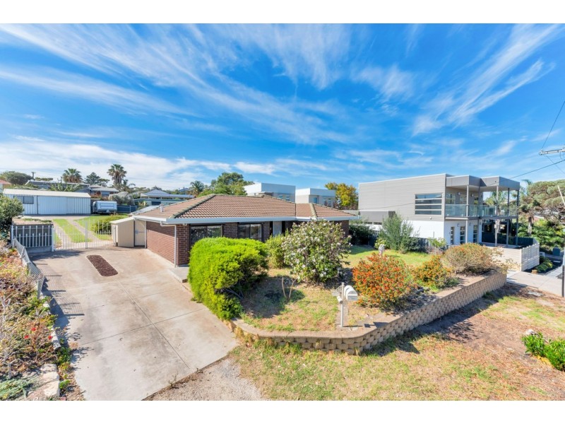 29 Third Avenue, Moana SA 5169