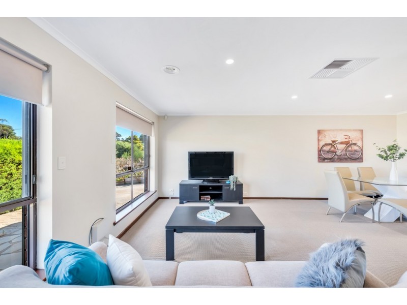 29 Third Avenue, Moana SA 5169