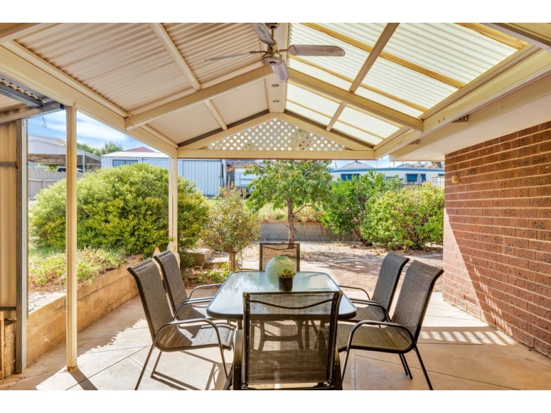 29 Third Avenue, Moana SA 5169