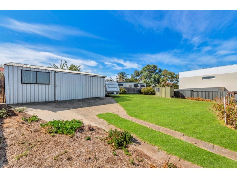 29 Third Avenue, Moana SA 5169