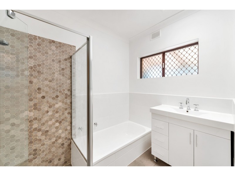 20 Freeman Avenue, Morphett Vale SA 5162