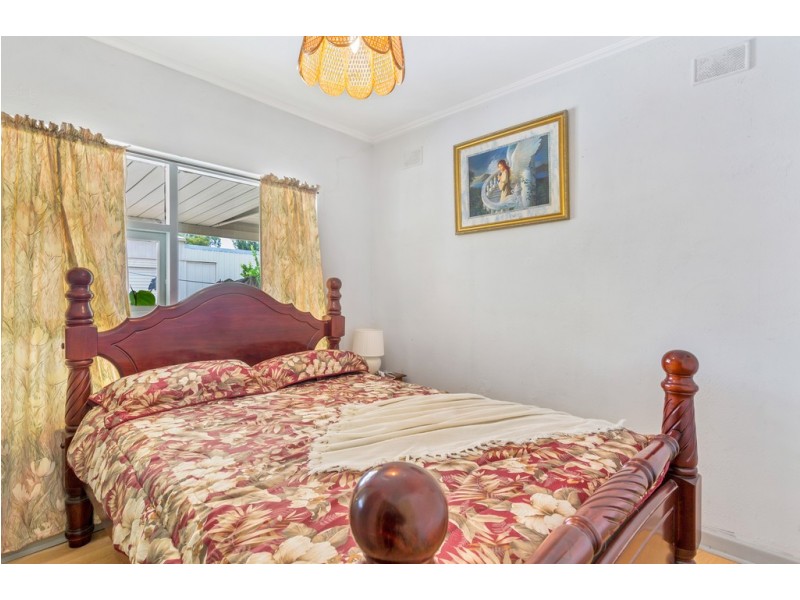 42 Greenbank Grove, Hackham West SA 5163