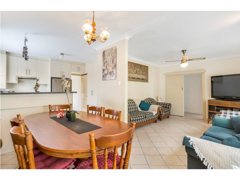 42 Greenbank Grove, Hackham West SA 5163