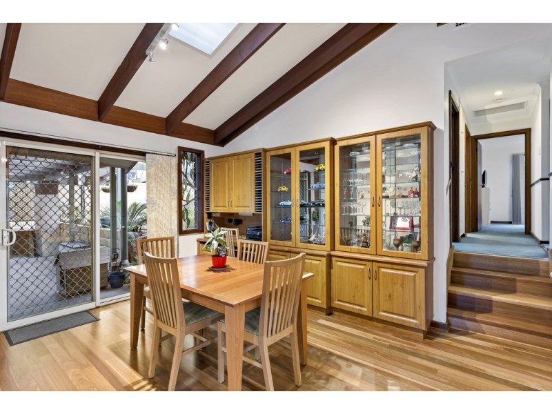 14 Jerilderie Drive, Happy Valley SA 5159