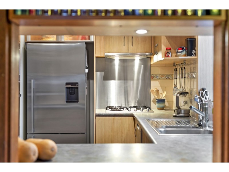 14 Jerilderie Drive, Happy Valley SA 5159